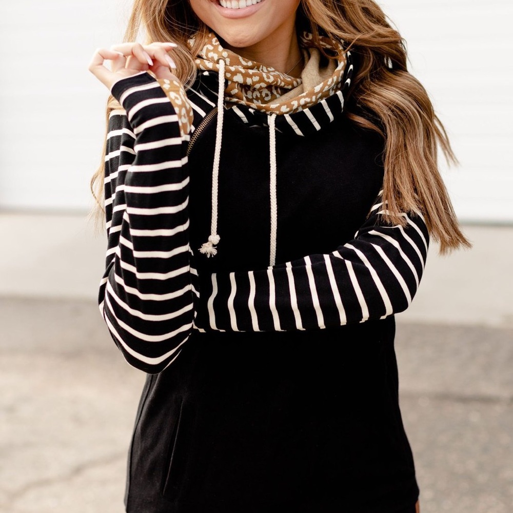 NWT Ampersand double hood